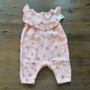 3/20$ NWT Joe Fresh Floral Baby Jumpsuit Romper size 0-3 months
